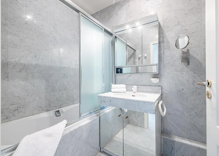 Apartment Victoria Bergamote Attic - Happy Menton